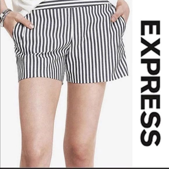Express‎ Grey White Stripe 4.5” Inseam Shorts 
8 - Picture 1 of 8